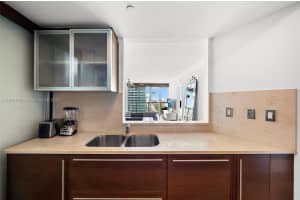 450 Alton Rd APT 2006, Miami Beach, FL 33139, Sold 12/06/24