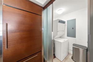 450 Alton Rd APT 2006, Miami Beach, FL 33139, Sold 12/06/24