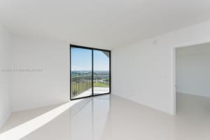 5300 Paseo Blvd #609, Doral, FL 33166, Sold 04/05/24
