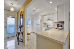 2801 NW 47th Terrace #310a, Lauderdale Lakes, FL 33313, Sold 05/08/24