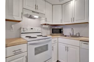 2801 NW 47th Terrace #310a, Lauderdale Lakes, FL 33313, Sold 05/08/24