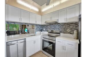 8818 W McNab Rd APT 305, Tamarac, FL 33321, Sold 03/06/24
