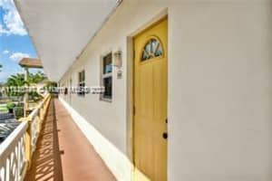 5131 W Oakland Park Blvd #208, Lauderdale Lakes, FL 33313, Sold 01/23/25