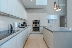 4010 S Ocean Dr R504, Hollywood, FL 33019, Sold 04/29/24