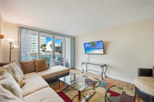 7501 E Treasure Dr #3h, North Bay Village, FL 33141, Sold 02/16/24