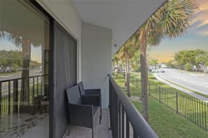 7012 NW 179th St APT 208, Hialeah, FL 33015, Sold 03/13/24