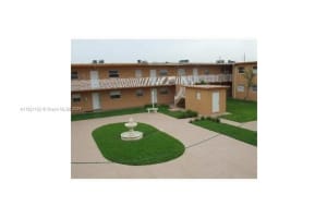 1245 W 24th St APT 114, Hialeah, FL 33010, Sold 05/03/24