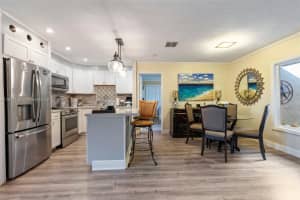 12 Crossings Cir, Boynton Beach, FL 33435, Sold 04/19/24
