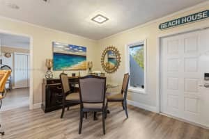 12 Crossings Cir, Boynton Beach, FL 33435, Sold 04/19/24