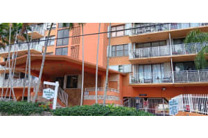 2450 NE 135th St APT 208, North Miami, FL 33181, Sold 03/26/24