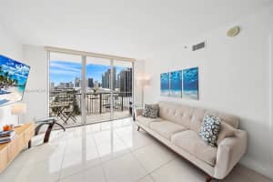 Opera Tower, 1750 N Bayshore Dr APT 1810, Miami, FL 33132, Sold 10/31/24