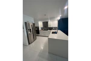 4101 Indian Creek Dr APT 507, Miami Beach, FL 33140, Sold 06/03/24