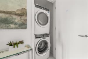 851 NE 1st Ave #3900, Miami, FL 33130, Sold 04/26/24