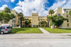 950 NE 199th St #1f, Miami, FL 33179, Sold 02/16/24