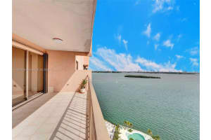 1800 NE 114th St APT 2206, Miami, FL 33181, Sold 05/23/24