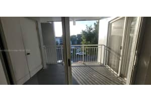 8580 SW 212th St APT 301, Cutler Bay, FL 33189, Sold 06/07/24