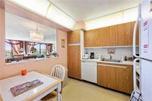 2401 S Ocean Dr APT 606, Hollywood, FL 33019, Sold 04/05/24