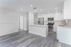 10791 N Saratoga Dr, Hollywood, FL 33026, Sold 04/10/24