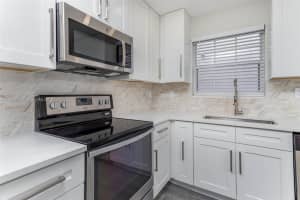10791 N Saratoga Dr, Hollywood, FL 33026, Sold 04/10/24