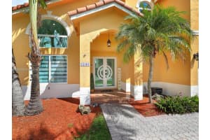 15401 SW 47th St, Miami, FL 33185, Sold 03/25/24