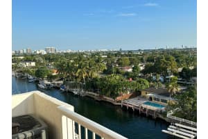 2000 NE 135th St APT 1004, North Miami, FL 33181, - MLS#A11521880