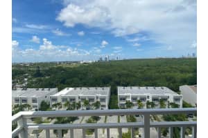 2450 NE 135th St APT 1012, North Miami, FL 33181, - MLS#A11521903