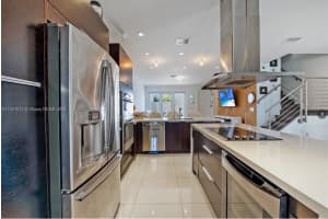 10545 NW 64th Way, Doral, FL 33178, Sold 04/25/24