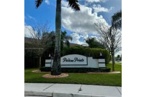 368 SW 122nd Ave, Pembroke Pines, FL 33025, Sold 07/16/24