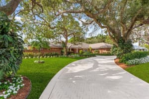 3835 S Lake Dr, Boynton Beach, FL 33435, Sold 05/24/24