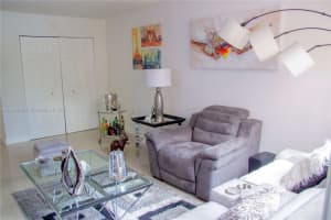 9410 W Flagler St APT 206, Miami, FL 33174, Sold 09/30/24