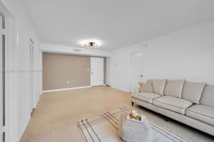 4845 NW 7th St Apt 307-5, Miami, FL 33126, Sold 03/08/24