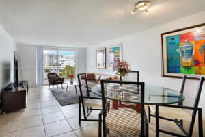 1045 10th St APT 605, Miami Beach, FL 33139, Sold 03/29/24