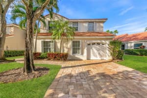 903 Garnet Cir, Weston, FL 33326, Sold 03/14/24