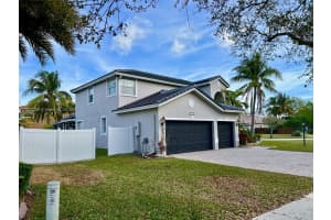 16275 Mariposa Cir N, Fort Lauderdale, FL 33331, Sold 03/27/24