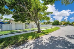 451 NW 30th Pl, Miami, FL 33125, - MLS#A11522318