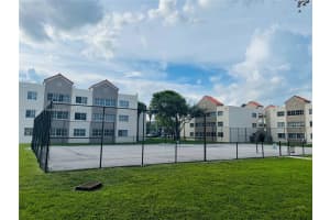 6065 NW 186th St APT 310, Hialeah, FL 33015, Sold 02/28/24