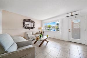 1050 SW 11th St #3l, Hallandale Beach, FL 33009, Sold 07/24/24