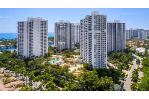 21205 NE 37th Ave APT 2810, Aventura, FL 33180, Sold 08/06/24