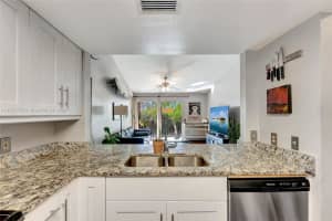 401 SE 10th St APT B204, Dania Beach, FL 33004, Sold 06/03/24