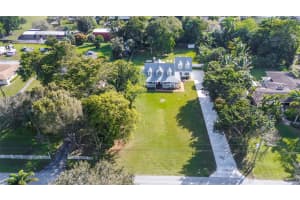 14320 SW 21st St, Davie, FL 33325, Sold 05/02/24