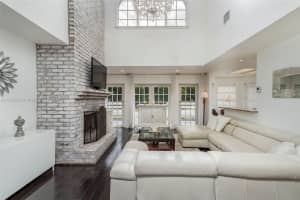 14320 SW 21st St, Davie, FL 33325, Sold 05/02/24