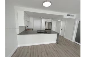 5838 Collins Ave #8e, Miami Beach, FL 33140, Sold 08/02/24