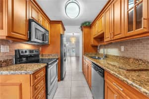 2900 NW 48th Terrace APT 217, Lauderdale Lakes, FL 33313, Sold 04/18/24