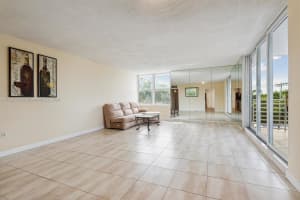 888 Intracoastal Dr #3f, Fort Lauderdale, FL 33304, Sold 12/16/24