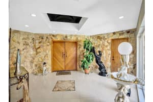 5705 Bayberry Ln, Tamarac, FL 33319, Sold 04/08/24