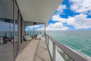 15701 Collins Ave Unit 903, Sunny Isles Beach, FL 33160, Sold 04/26/24