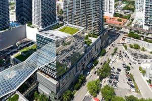 68 SE 6th St Apt 2206, Miami, FL 33131, Sold 07/10/24