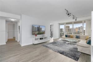 230 174th St APT 2001, Sunny Isles Beach, FL 33160, Sold 11/04/24