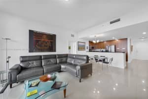 7901 Hispanola Ave APT 904, North Bay Village, FL 33141, Sold 05/01/24