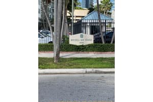 1408 Brickell Bay Dr APT 211, Miami, FL 33131, Sold 11/22/24